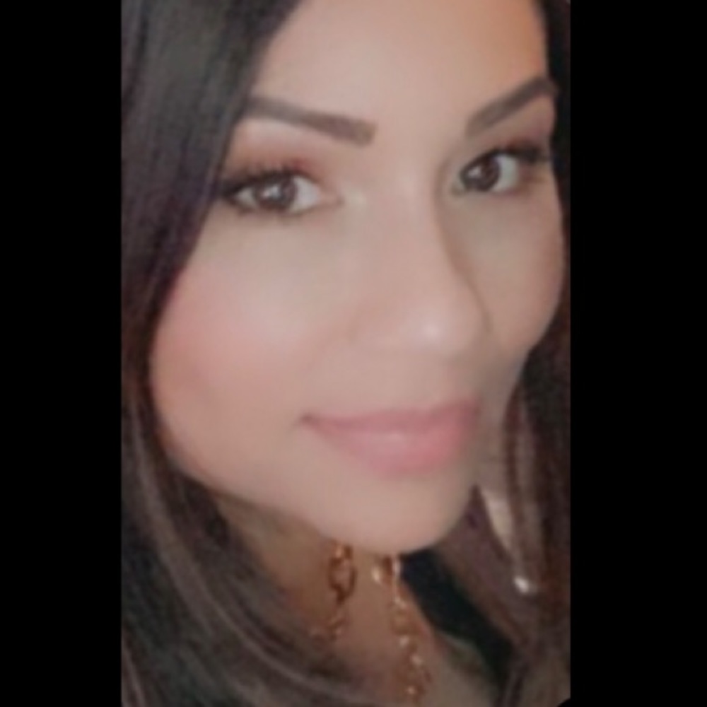 Meet your Posher, Janine